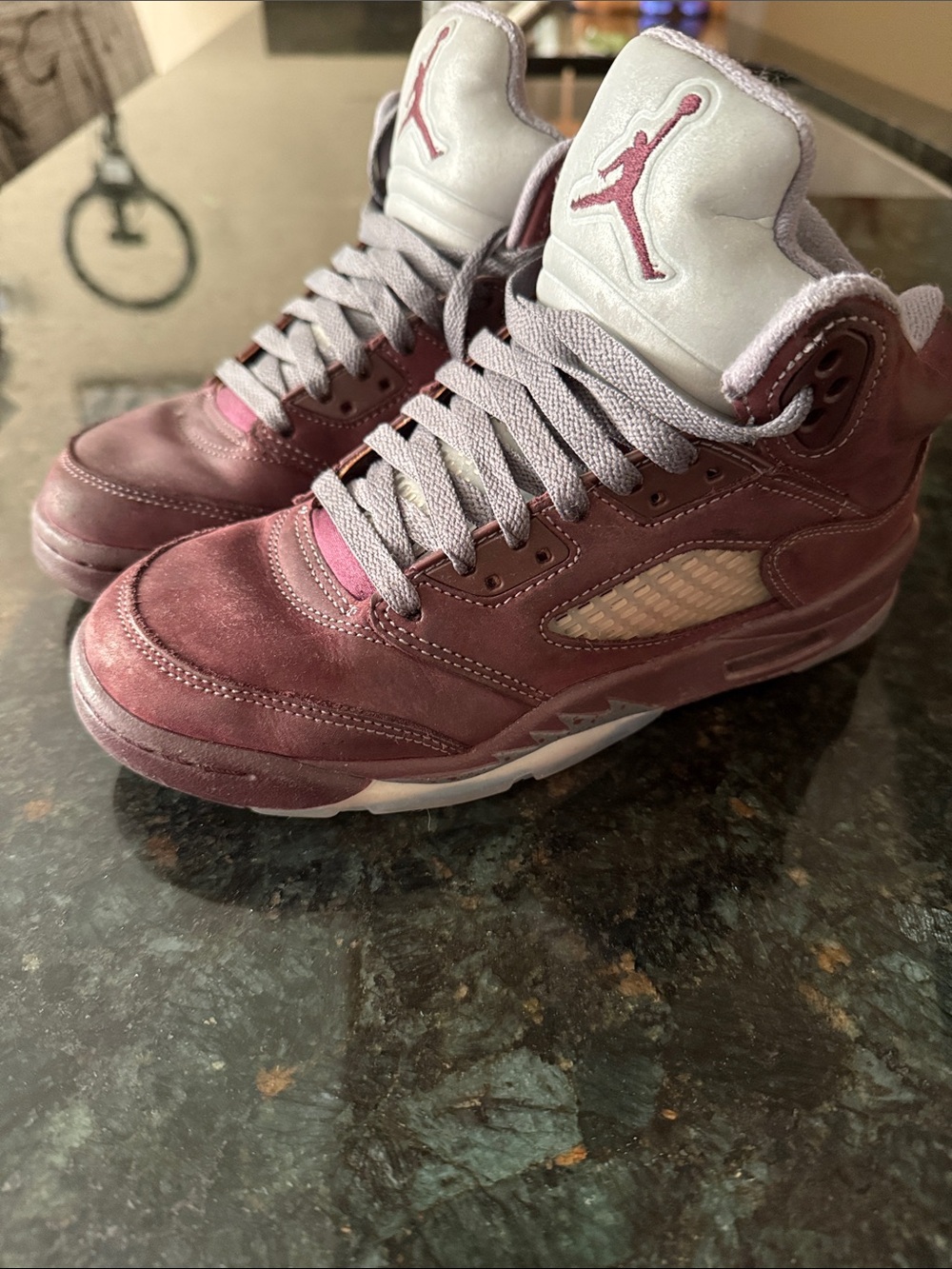 Kids' Air Jordan 5 Retro in Burgundy